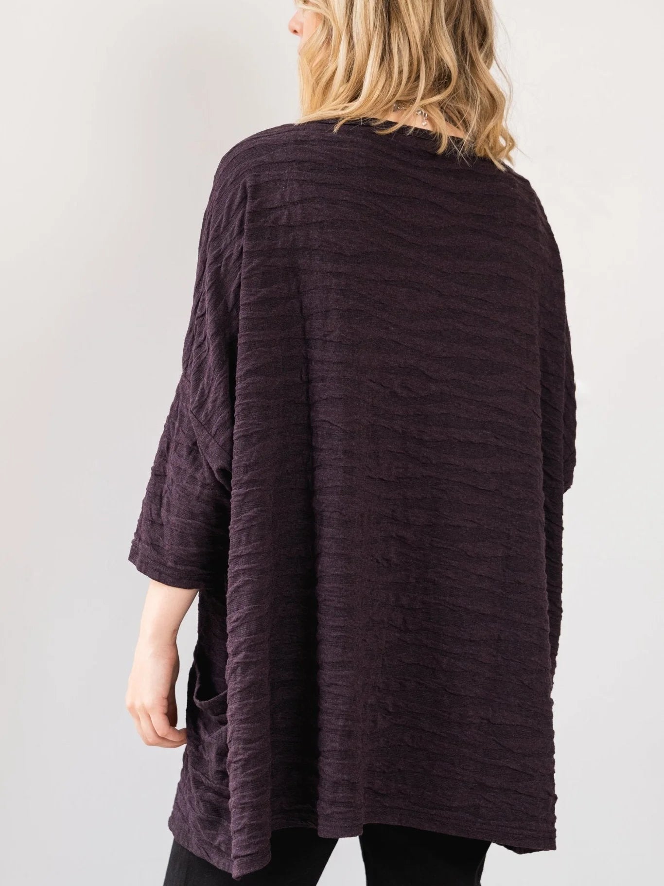 Plus Size Spring and Autumn Women's Pullover Round Neck Solid Three Quarter Sleeves Textured T-shirt Causal Tops Women's Clothes