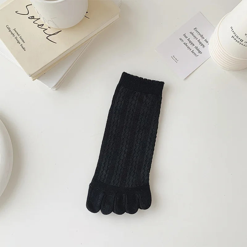 Women Five-finger Lace Socks Cute Summer Japanese Breathable Mesh Five-toed Lace Toe Split-toed Solid Color Hollow Socks Meias